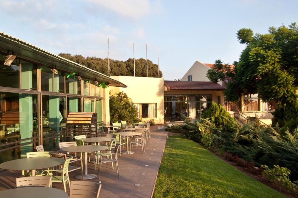 Nir Etzion Resort Ein Hod Extérieur photo
