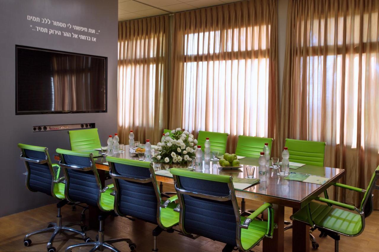 Nir Etzion Resort Ein Hod Extérieur photo